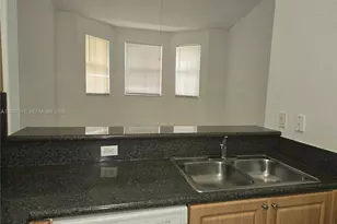 1658 SE 28th Ct, Homestead, FL 33035 - Photo 7