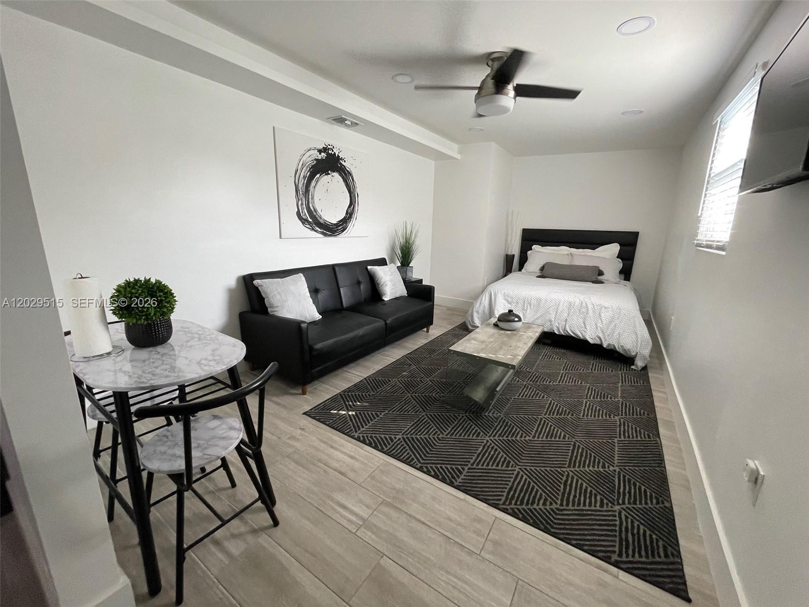 170 NE 60th St #EFFICENCY - 170 NE 60th St #EFFICENCY, Oakland Park, FL 33334 Luxury Property | Jose Angel Pina