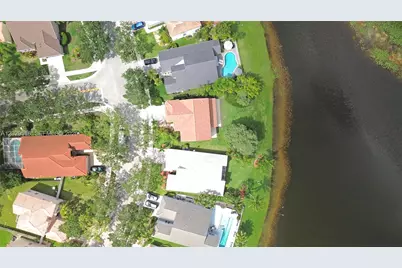 1140 Cedar Falls Dr, Weston, FL 33327 - Photo 53