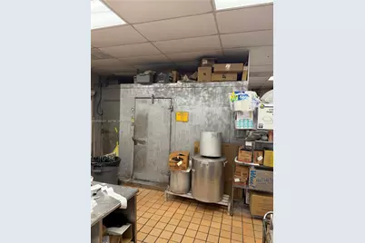 7462 Royal Palm Blvd, Margate, FL 33063 - Photo 19