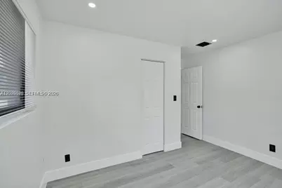 1628 NE 7th Ave, Fort Lauderdale, FL 33305 - Photo 25