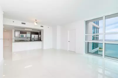 951 Brickell Ave #3210, Miami, FL 33131 - Photo 11