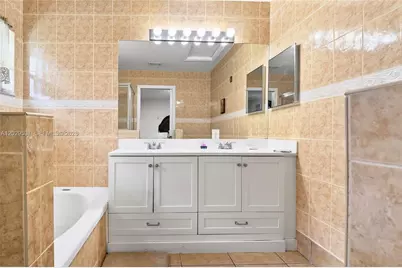 6124 NW 40th St, Coral Springs, FL 33067 - Photo 13