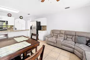 6124 NW 40th St, Coral Springs, FL 33067 - Photo 5