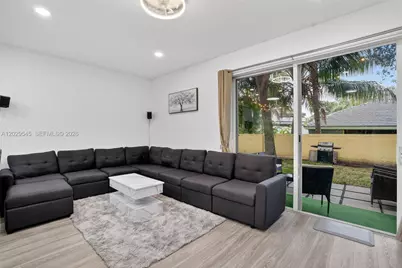 8904 SW 19th St, Miramar, FL 33025 - Photo 21