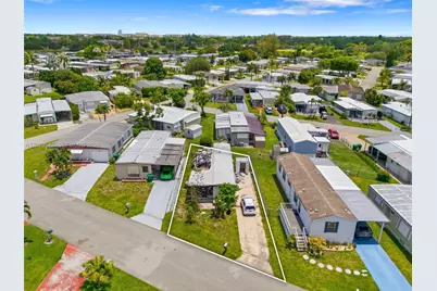 8520 SW 21st Ct, Davie, FL 33324 - Photo 13