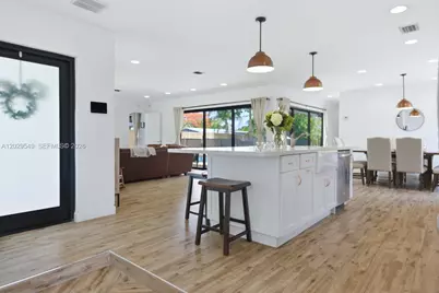 4407 W Park Rd, Hollywood, FL 33021 - Photo 21