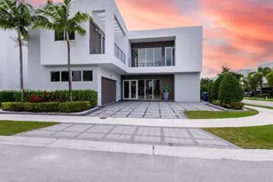 7480 NW 99th Ave, Doral, FL 33178 - Photo 5