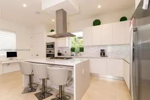 7480 NW 99th Ave, Doral, FL 33178 - Photo 9