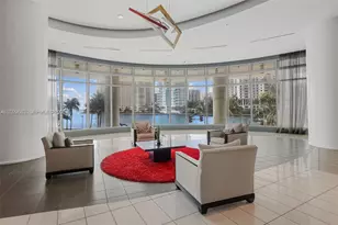 300 S Biscayne Blvd, Miami, FL 33131 - Photo 15