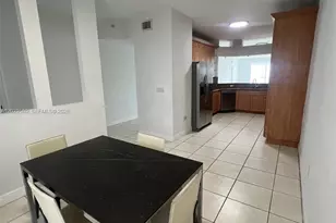 10750 NW 66th St, Doral, FL 33178 - Photo 7