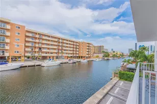 3755 NE 167th St, North Miami Beach, FL 33160 - Photo 13