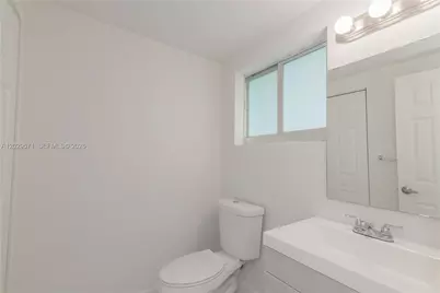 3755 NE 167th St #6, North Miami Beach, FL 33160 - Photo 23