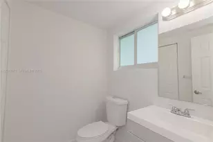 3755 NE 167th St, North Miami Beach, FL 33160 - Photo 23