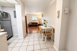 447 NE 195th St, Miami, FL 33179 - Photo 3
