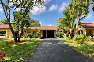 16295 Laurel Dr, Weston, FL 33326 - Photo 3