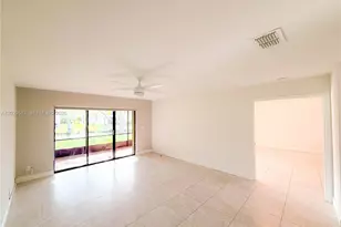 16295 Laurel Dr, Weston, FL 33326 - Photo 7