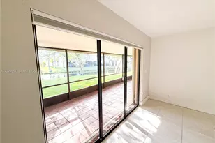 16295 Laurel Dr, Weston, FL 33326 - Photo 17