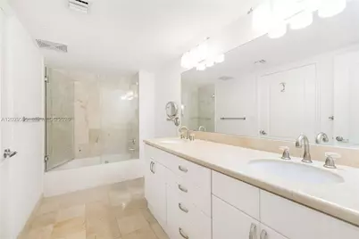 2101 Brickell Ave #1103, Miami, FL 33129 - Photo 11