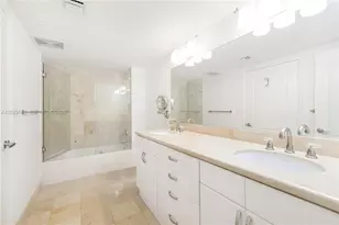 2101 Brickell Ave, Miami, FL 33129 - Photo 11
