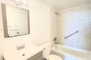 16465 NE 22nd Ave, North Miami Beach, FL 33160 - Photo 15