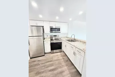 16465 NE 22nd Ave #610, North Miami Beach, FL 33160 - Photo 3