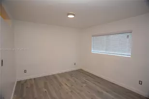 3755 NE 167th St, North Miami Beach, FL 33160 - Photo 21
