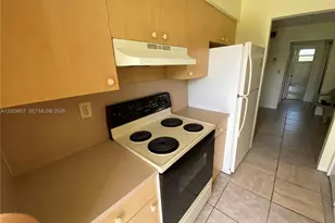 2400 NE 188th St, Miami, FL 33180 - Photo 7