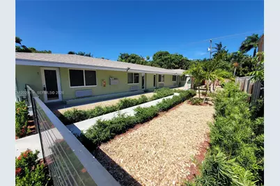1324 NE 16th Ave #2, Fort Lauderdale, FL 33304 - Photo 1