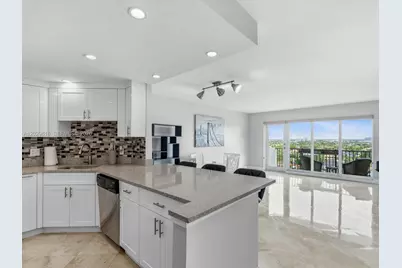 340 Sunset Dr #1407, Fort Lauderdale, FL 33301 - Photo 3
