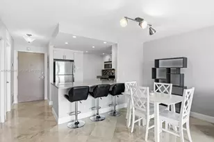 340 Sunset Dr, Fort Lauderdale, FL 33301 - Photo 11