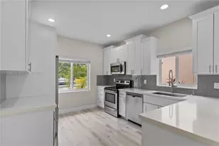 17835 SW 10th Ct, Pembroke Pines, FL 33029 - Photo 5