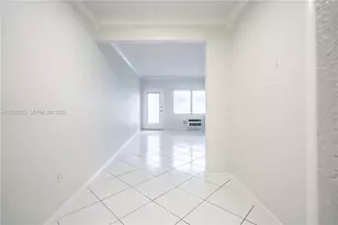 7640 Carlyle Ave, Miami Beach, FL 33141 - Photo 7