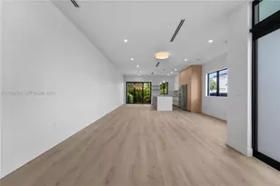 2735 SW 23rd Terrace, Miami, FL 33145 - Photo 13