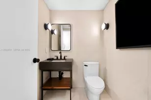 5875 Collins Ave, Miami Beach, FL 33140 - Photo 17