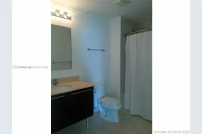 1900 N Bayshore Dr #3517, Miami, FL 33132 - Photo 5