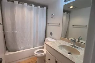 20441 NE 30th Ave, Aventura, FL 33180 - Photo 9