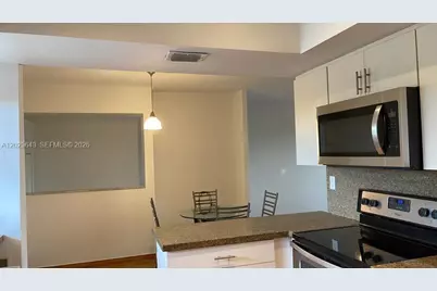 8775 Park Blvd #418, Miami, FL 33172 - Photo 9
