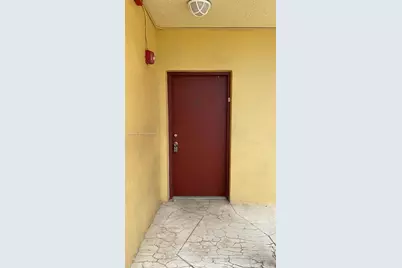 8775 Park Blvd #418, Miami, FL 33172 - Photo 17