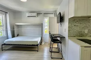 415 75th St, Miami Beach, FL 33141 - Photo 15