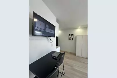 415 75th St #4A, Miami Beach, FL 33141 - Photo 21