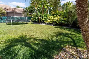 280 Landings Blvd, Weston, FL 33327 - Photo 39