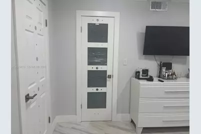 1100 Hillcrest Court #111, Hollywood, FL 33021 - Photo 23