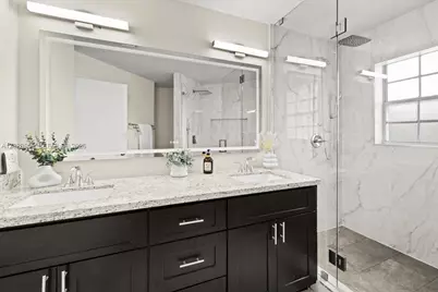 19187 NW 13th Ct, Pembroke Pines, FL 33029 - Photo 15