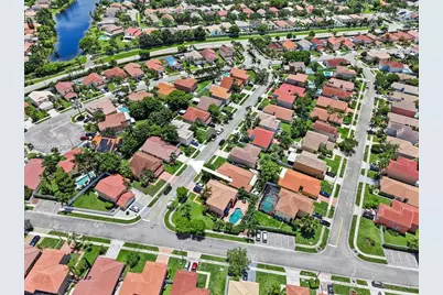 19187 NW 13th Ct, Pembroke Pines, FL 33029 - Photo 35