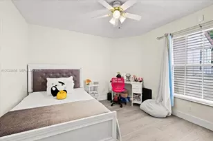 19187 NW 13th Ct, Pembroke Pines, FL 33029 - Photo 21