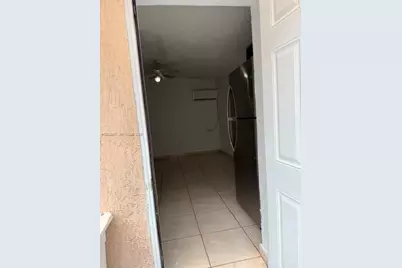 90 Flagami Blvd #2, Miami, FL 33144 - Photo 5