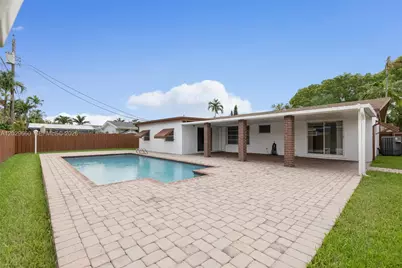 5830 SW 89th Ct, Miami, FL 33173 - Photo 5