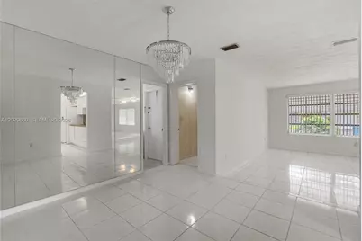 5830 SW 89th Ct, Miami, FL 33173 - Photo 9