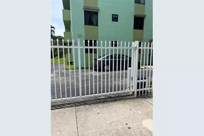 1530 SW 2nd Street #101, Miami, FL 33125 - Photo 17